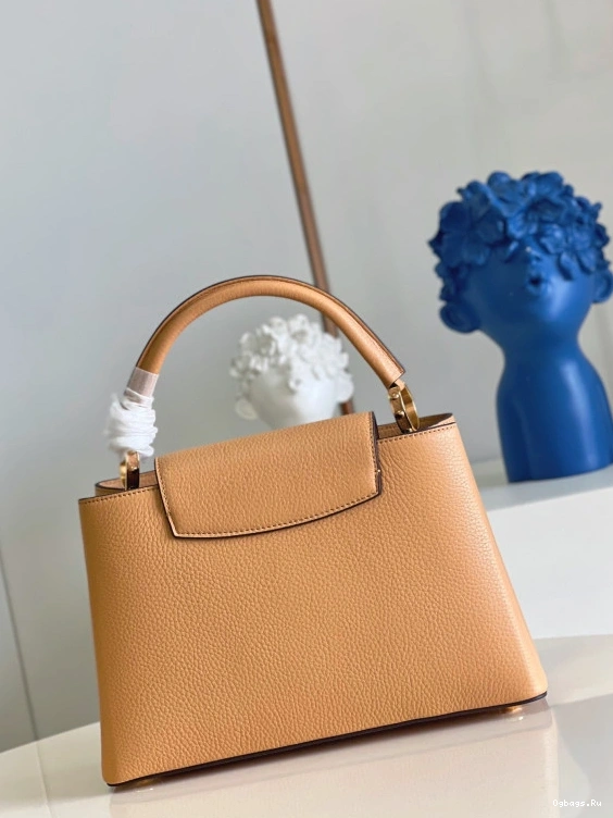 CAPUCINES LOUIS VUITTON MM 1230